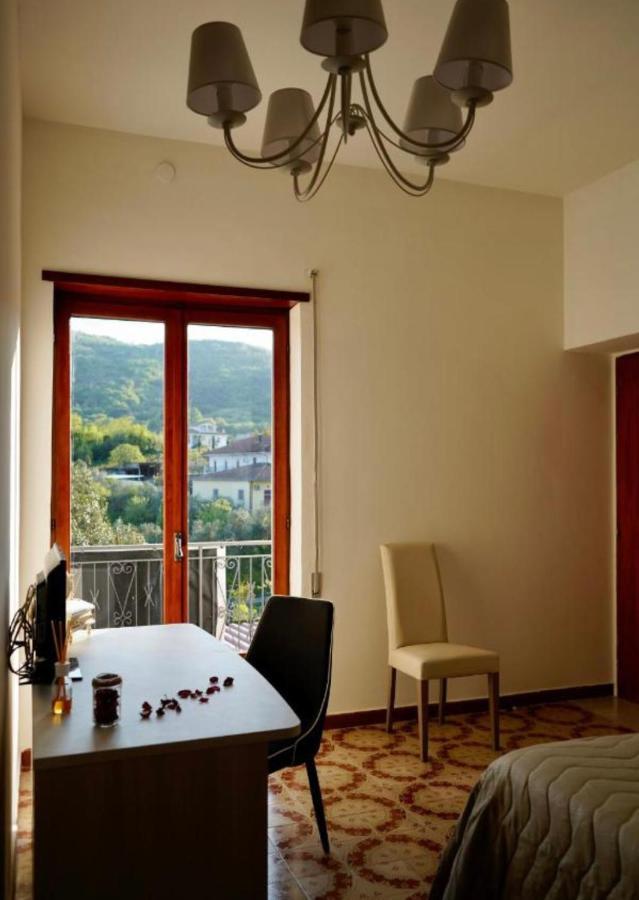Atomos Bed & Breakfast Alvignano Exterior photo